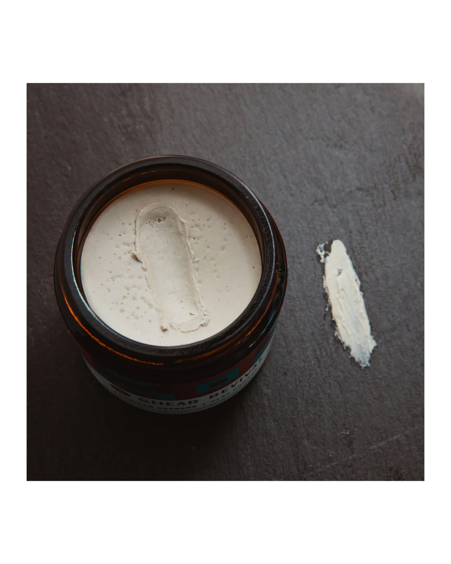 Shear Revival – American Gardens Clay Pomade - matowa glinka o zapachu mchu i pomarańczy